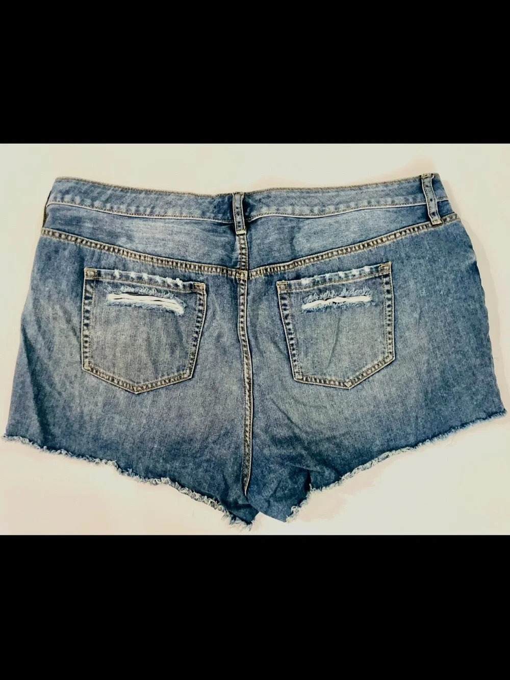 Torrid Insider Collection High Rise Heavy Distressed Denim Cutoff Shorts 18